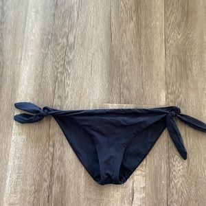 O’Neil Black Tie Bottoms